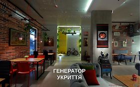 Cubby Hotel